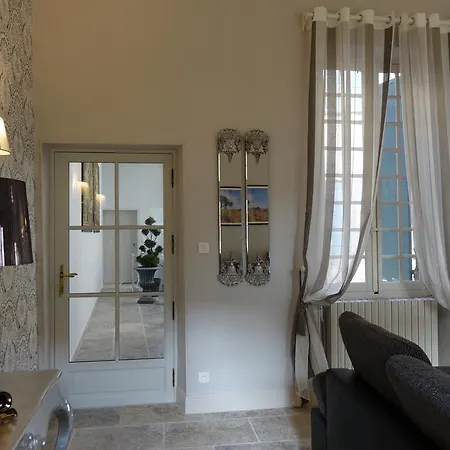 D' Alfonce Apartment *