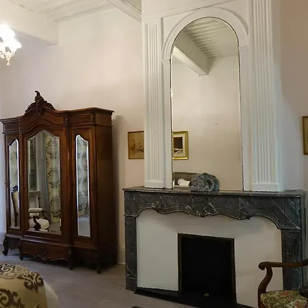 D' Alfonce Apartment *